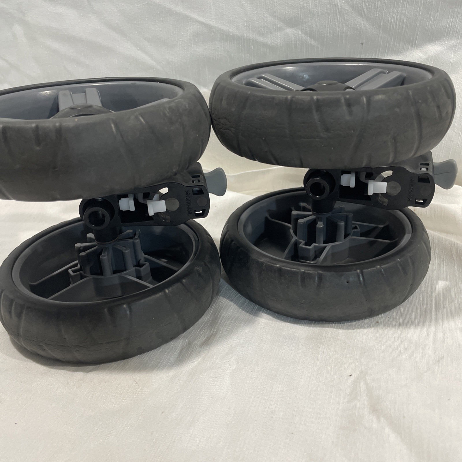 Ingenuity 3D Mini Convenience Stroller Front Wheels