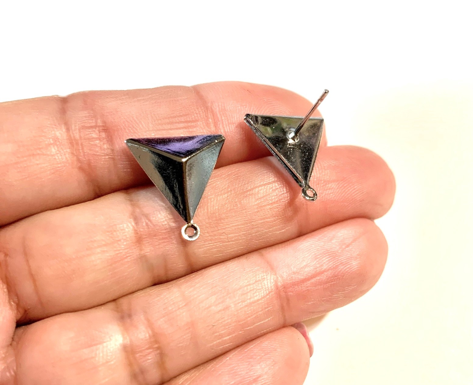 NOS 100 Earstuds Post Silver Half Triangle Loop Pierced Earrings Bead Findings