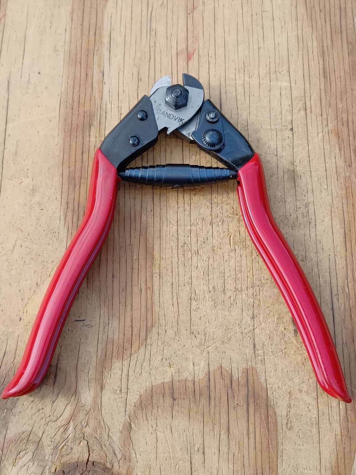 VINTAGE Scandvik  WC-7 6mm Opening Steel Wire Rope Cutter Red Rubber Grips JAPAN