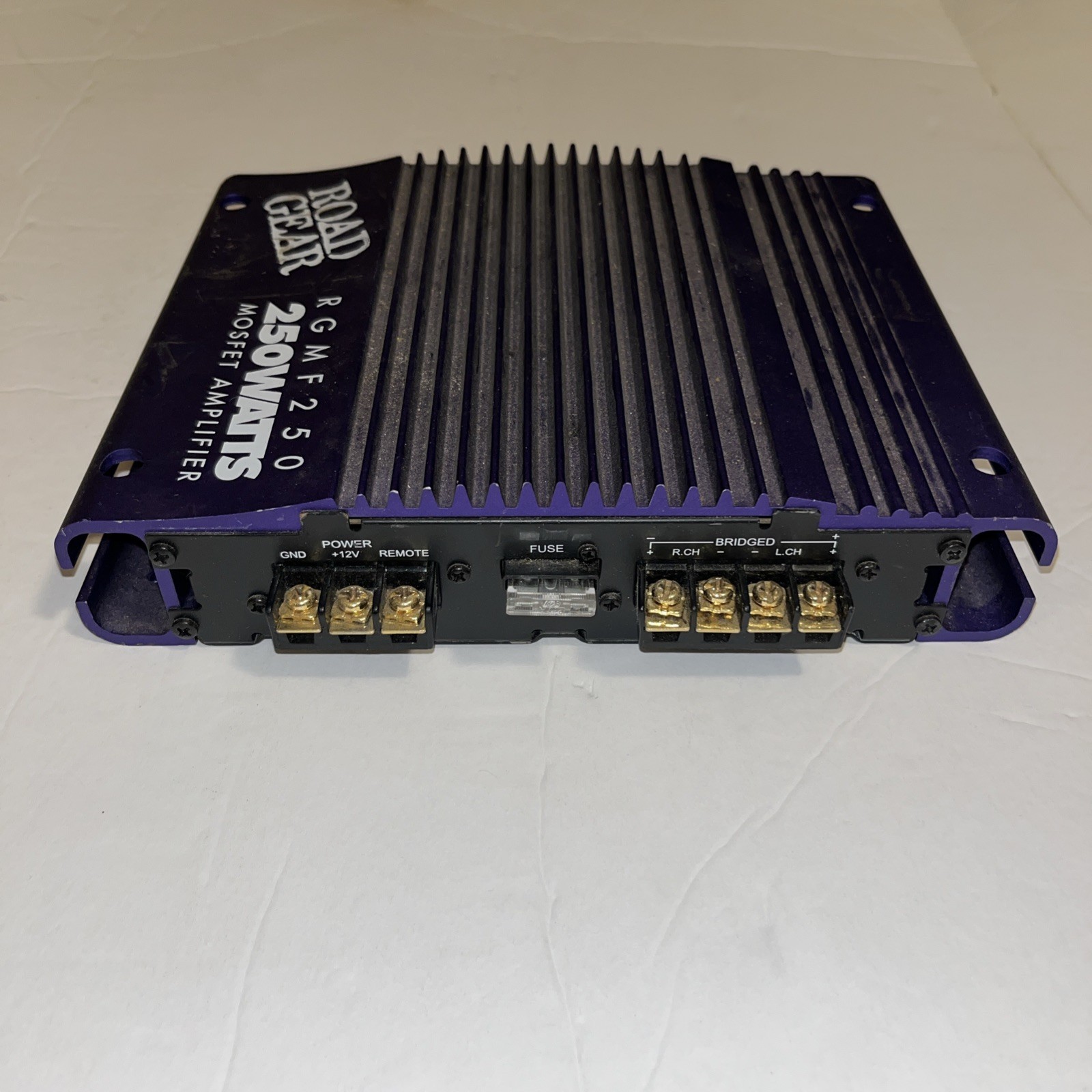 Road Gear RGMF250 250 Watts Mosfet Amplifier