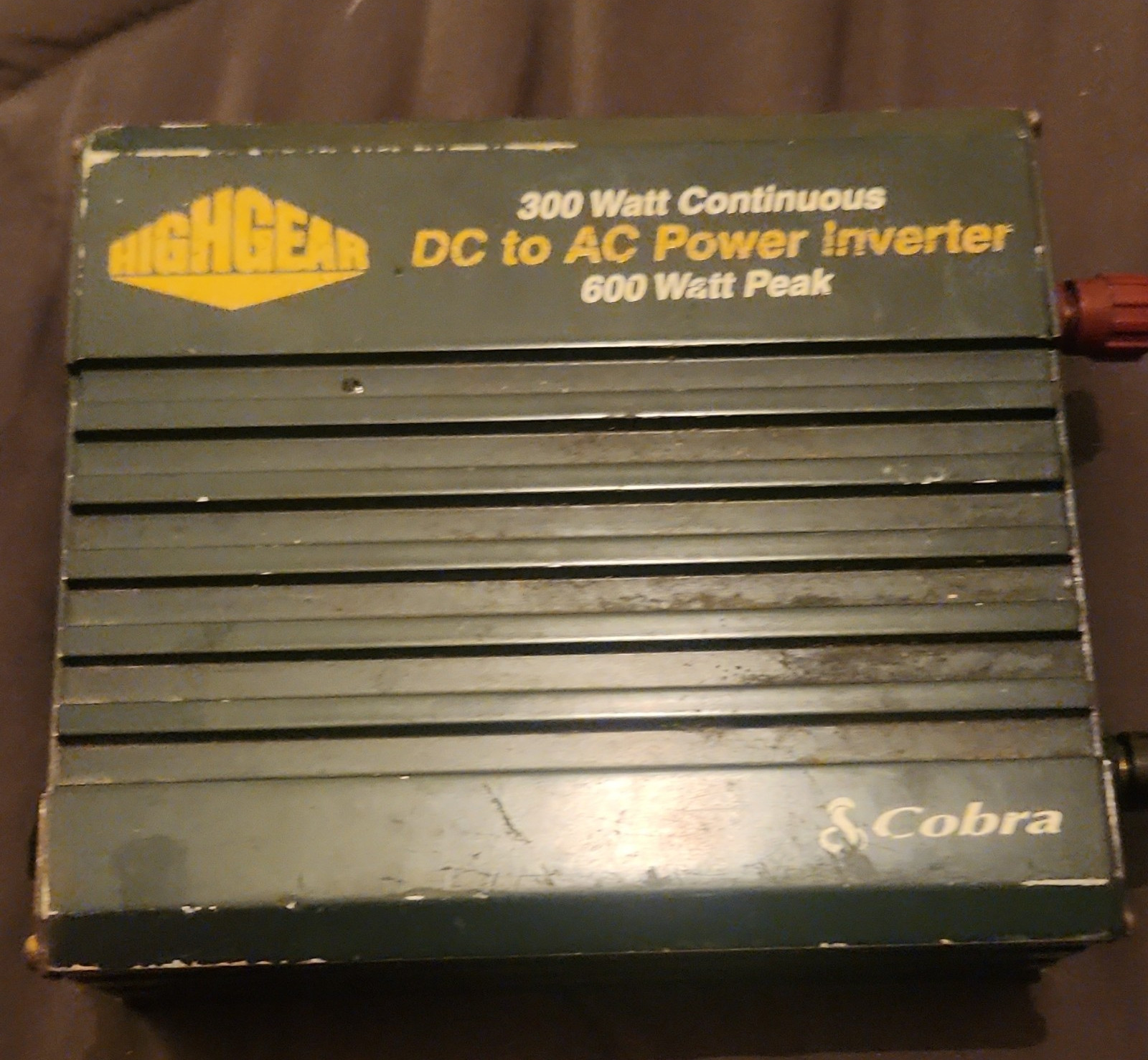 Cobra HG PI 300 DC to AC Power Inverter 300W 600W Peak Fuse Protection