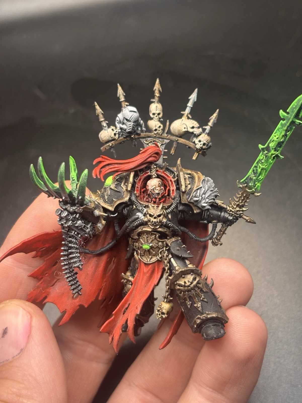 Games Workshop Warhammer 40K Chaos Space Marines Abaddon the Despoiler Painted