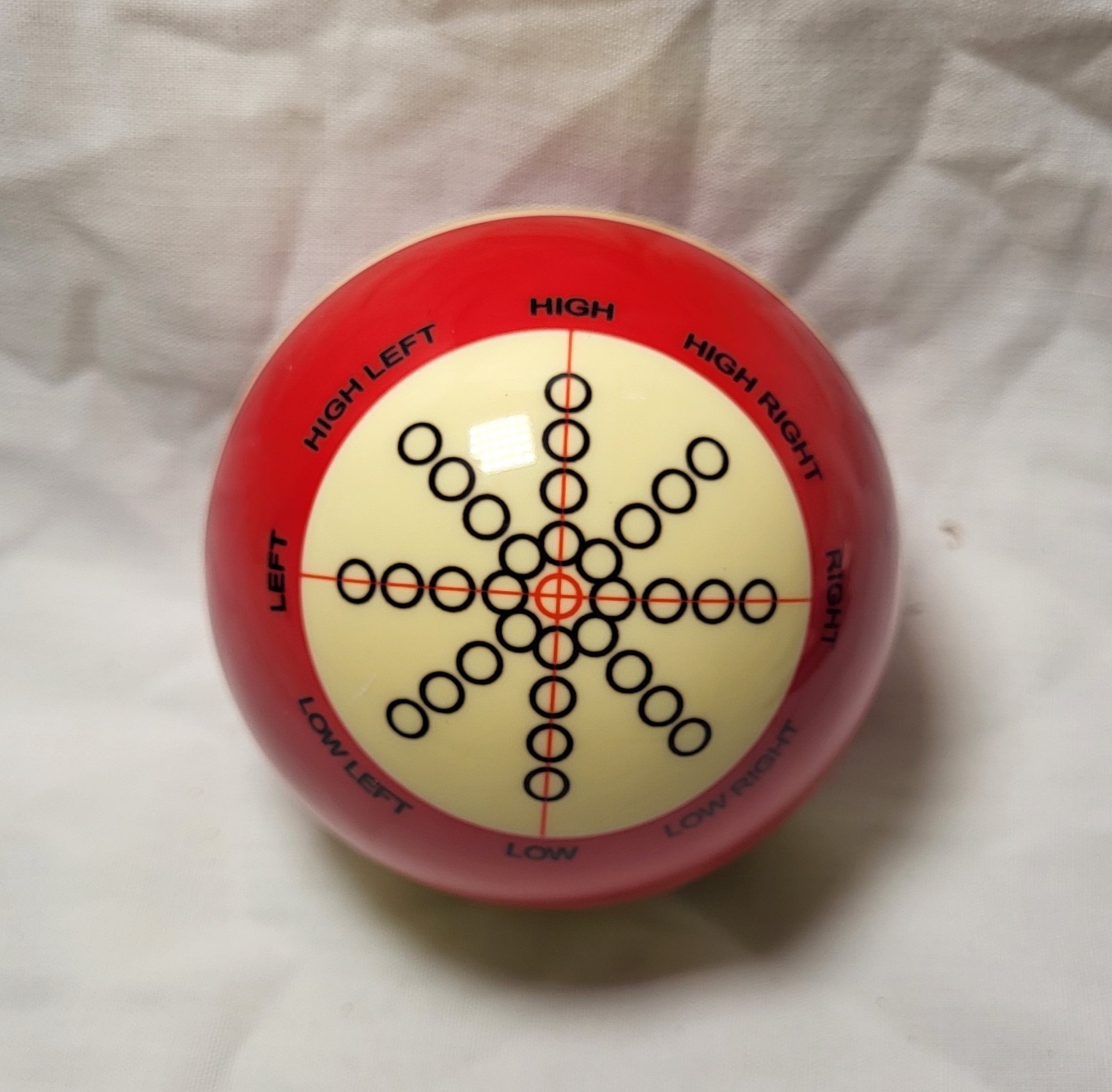SRS-TB Training Cue Ball Red and White with beginner and advanced markings NWOT
