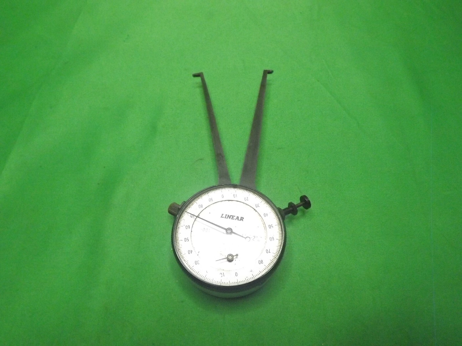 Linear Inside Dial Caliper Gage 1-1/8"-2-1/8" Range .001" - No Case