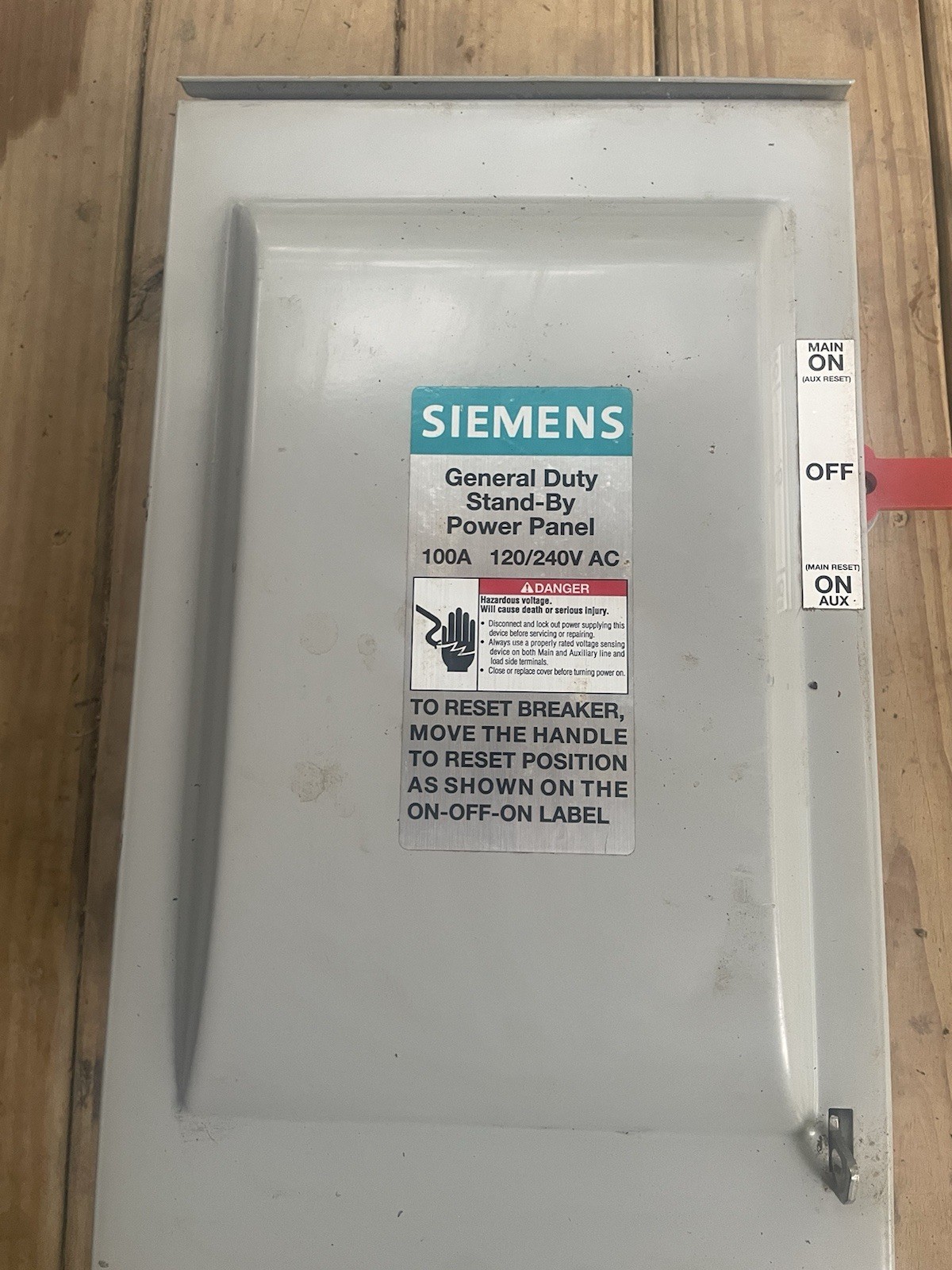 SIEMENS manual transfer switch