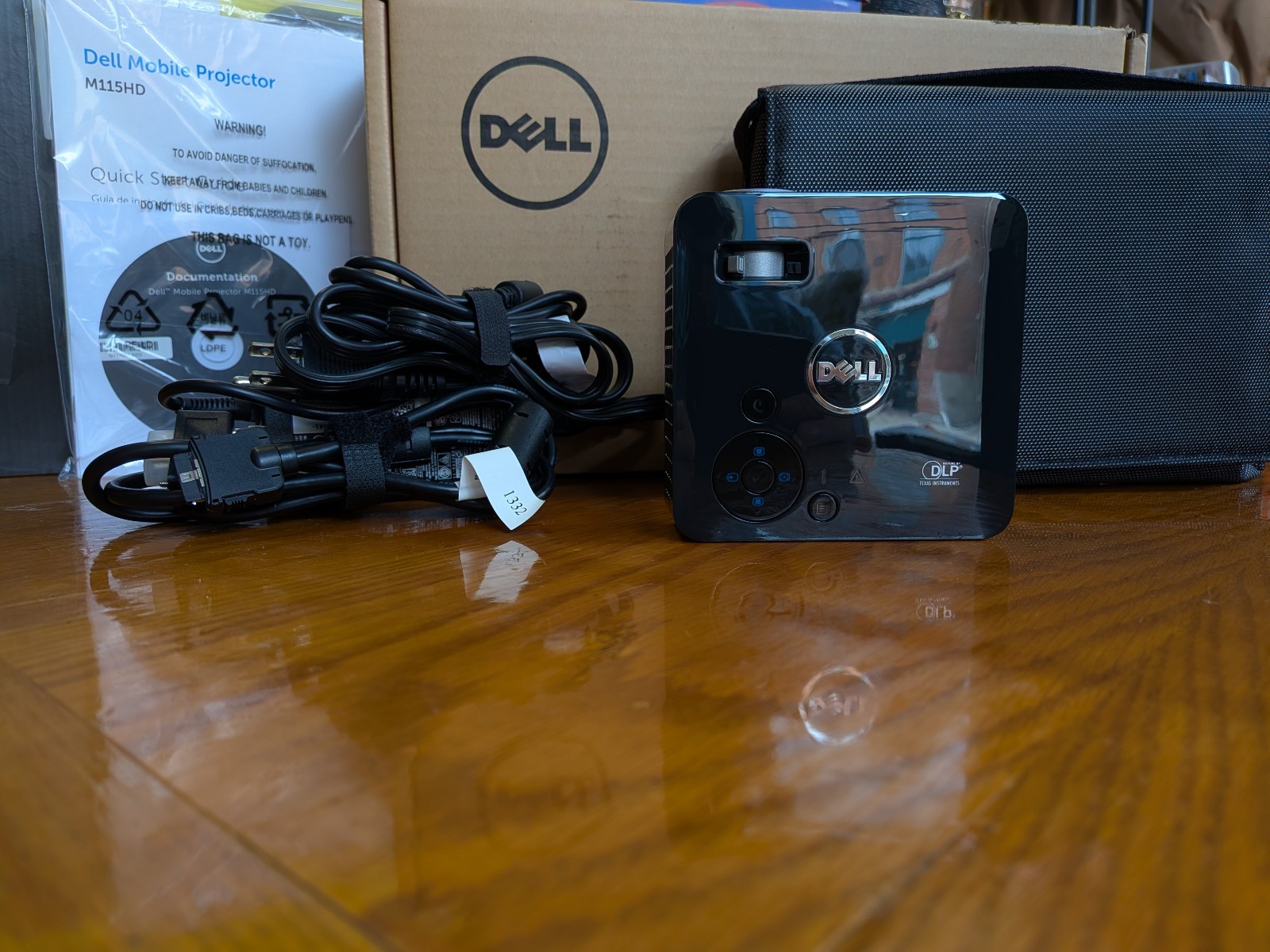 Dell M115HD LED Projector - DOES NOT INCLUDE TRIPOD - REFURBISHED