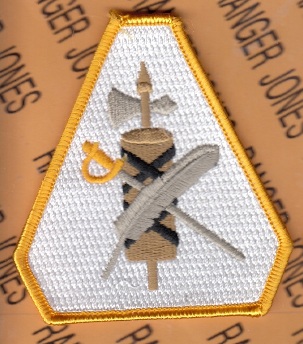 US Army Reserve Legal Command USARLC ~3.25" uniform patch m/e