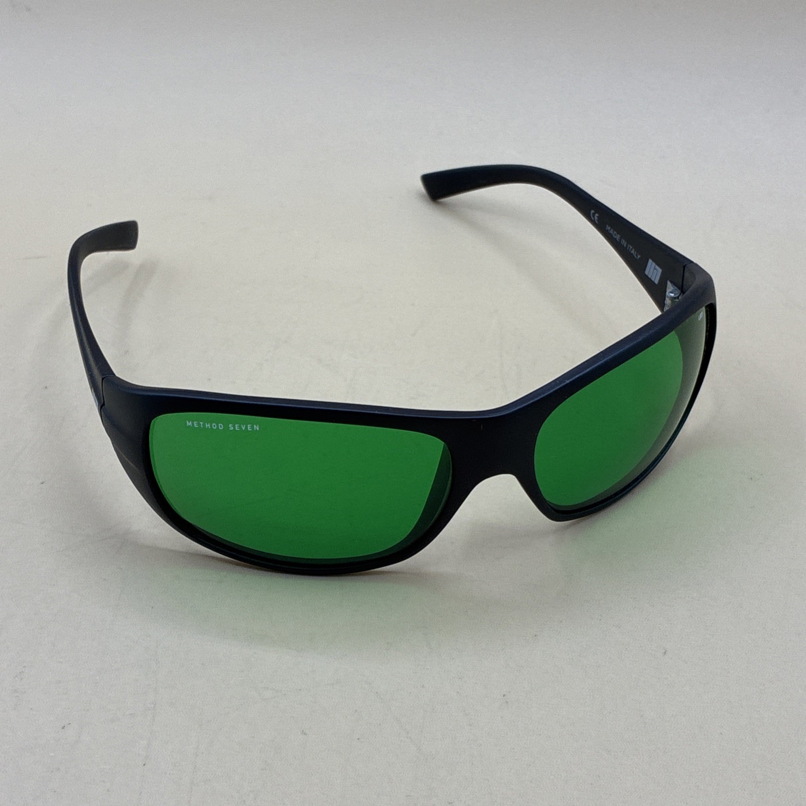 Method Seven Operator Grow Room LED  Glasses With Green Lenses And Pouch
