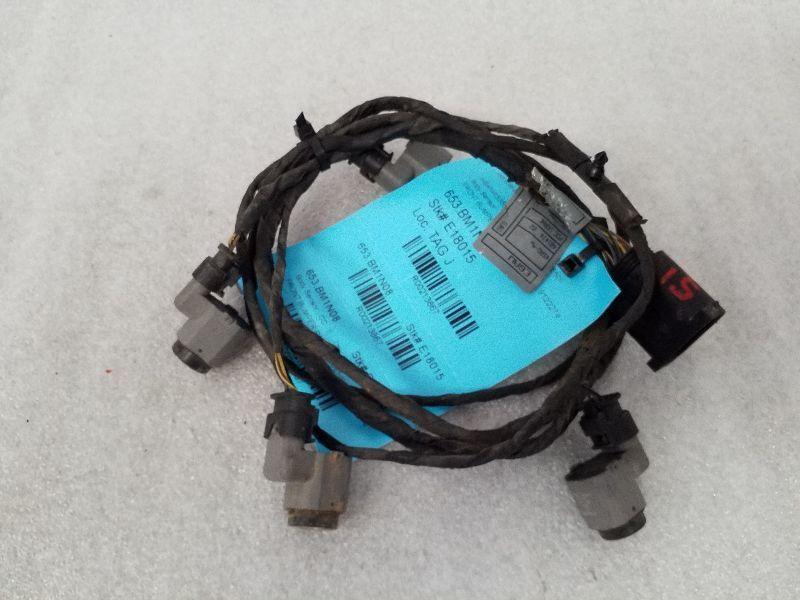 BMW 550I FRONT BUMPER PARKING SENSOR 9122274