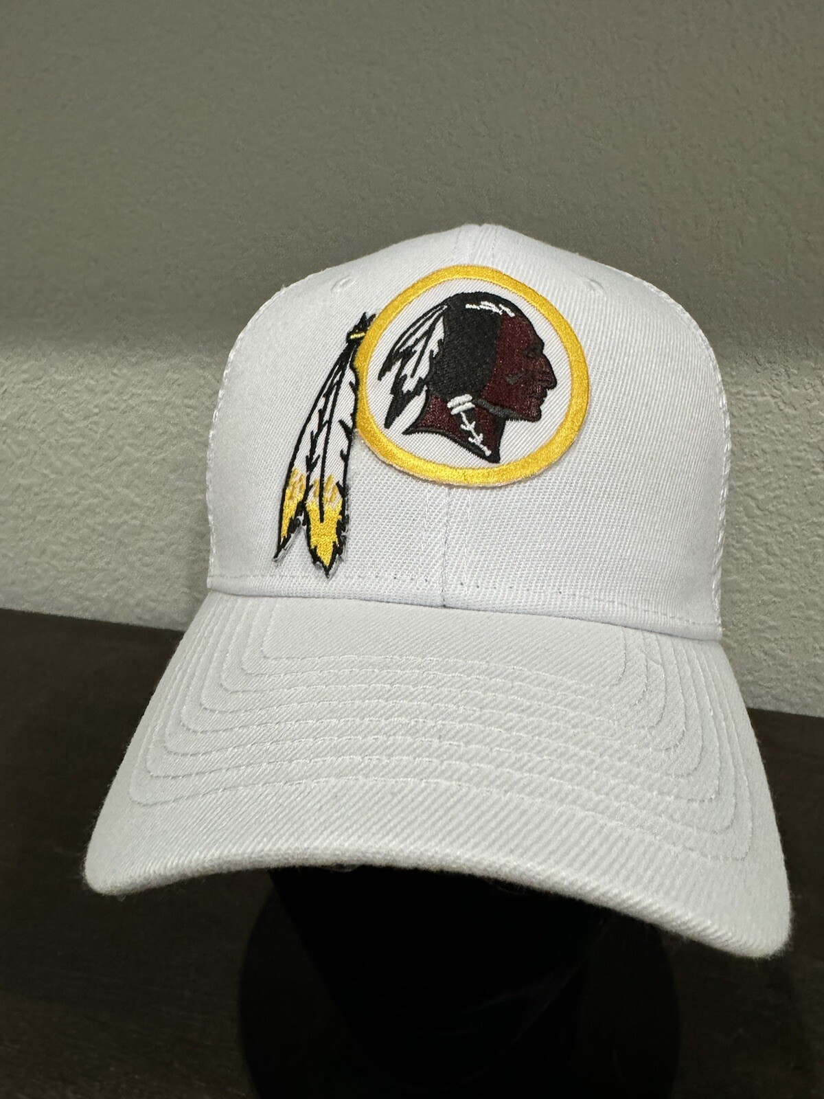 Retro Throwback Washington Redskins Logo White Trucker Mesh Snapback Cap Hat NEW