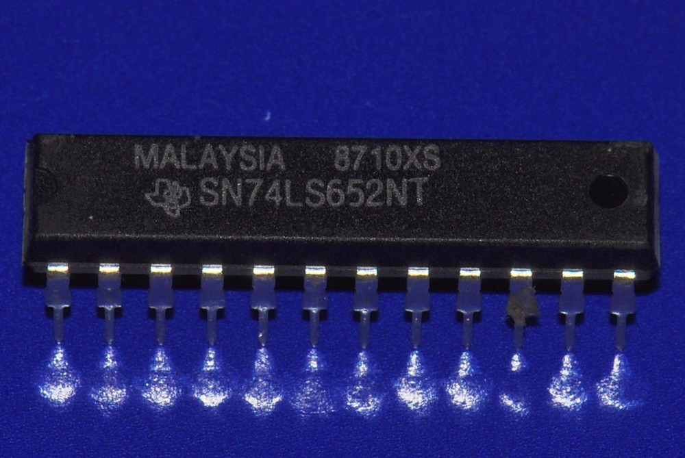 New (6pcs) SN74LS652NT TEXAS INSTRUMENTS IC Logic