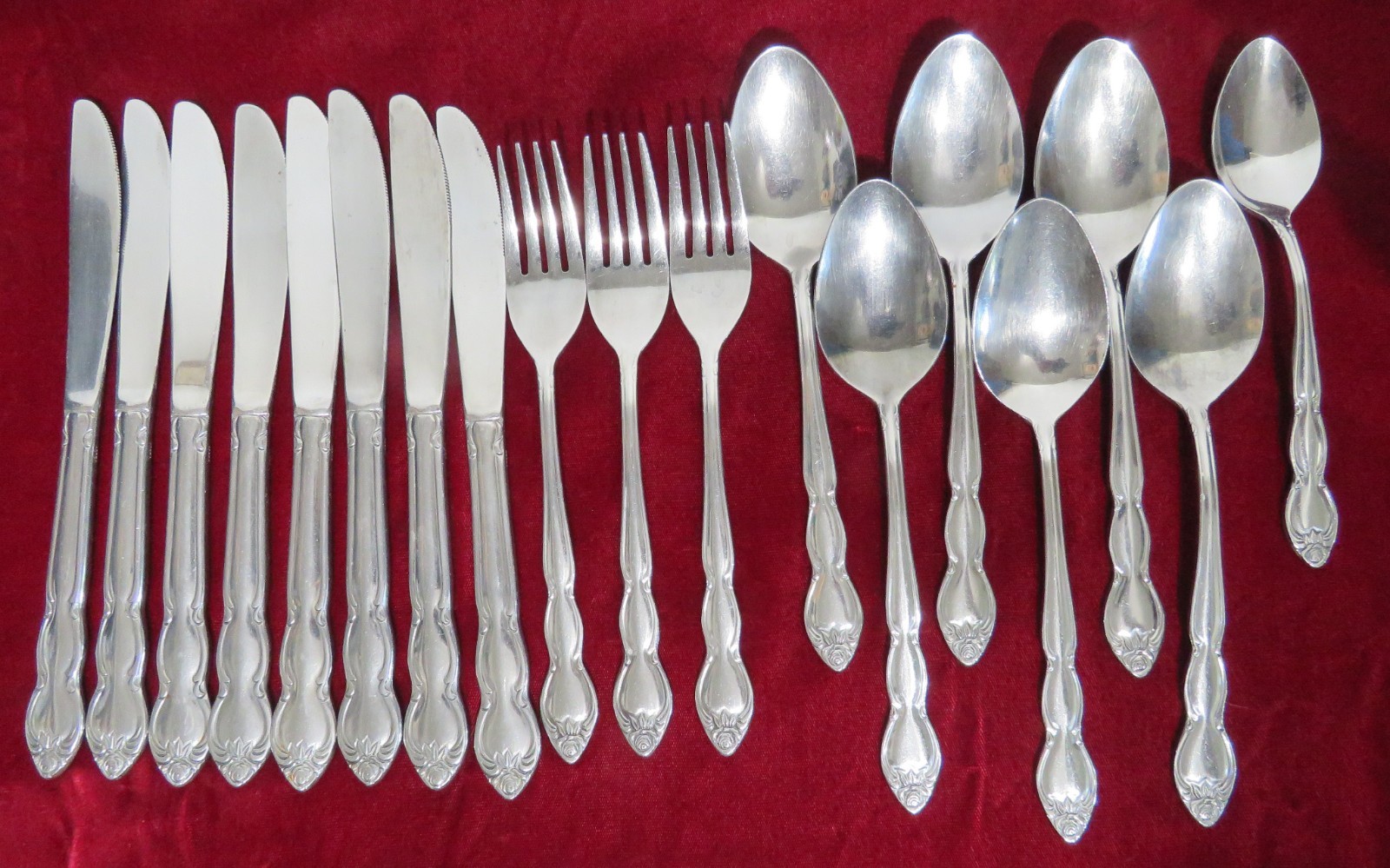 ONEIDA "True Rose/Arbor Rose" Stainless 18 Replacement Pieces Korea uu