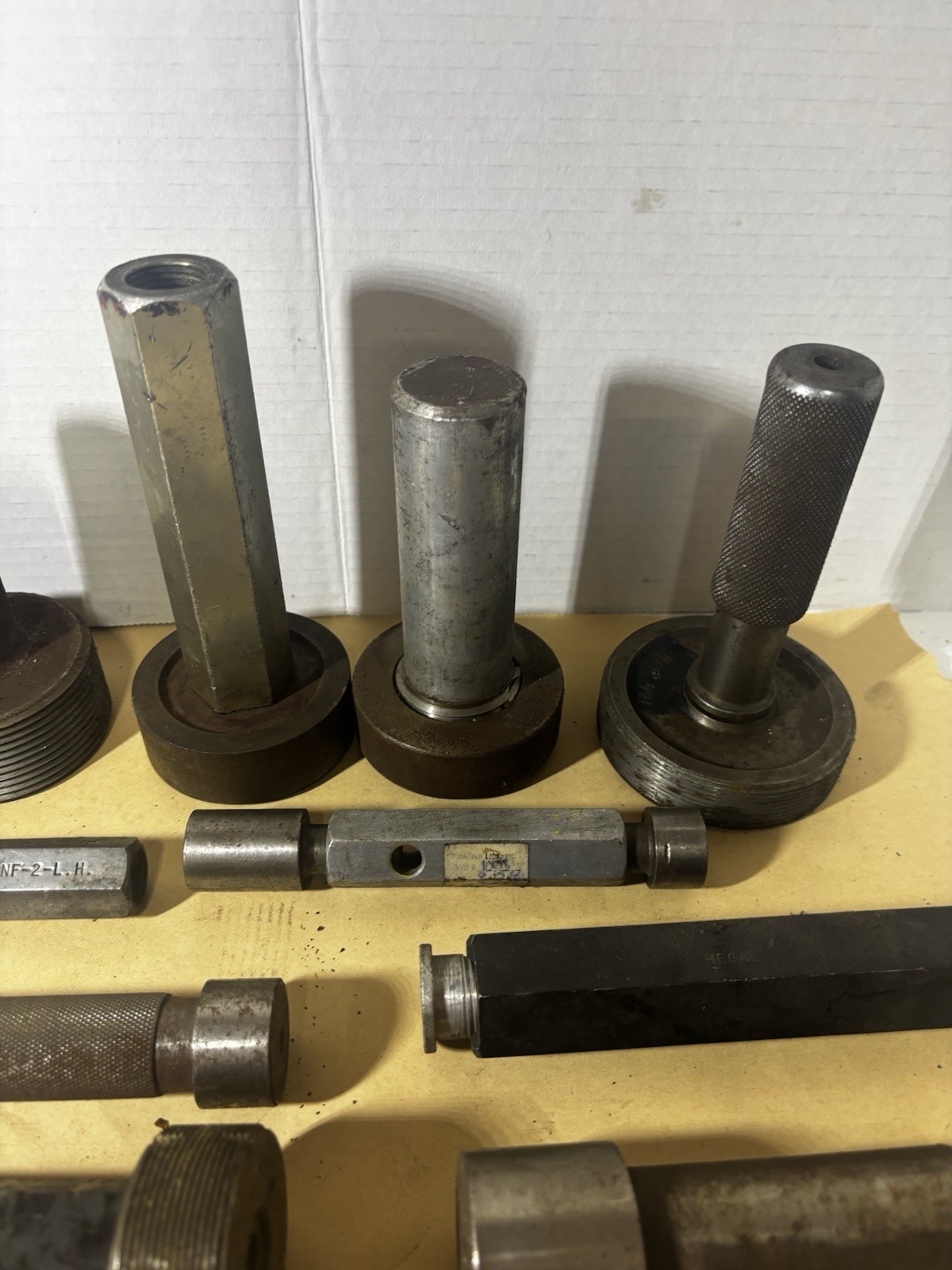 Thread gauge & Plug gauge lot large