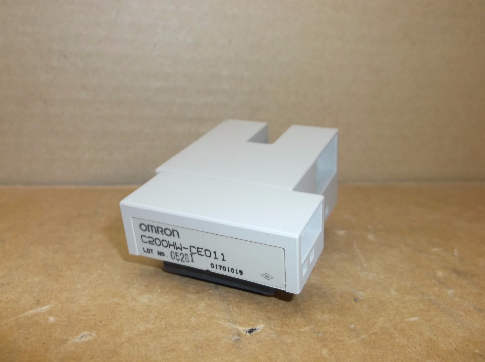 C200HW-CE011 Omron PLC CPU Bus Master Module C200HWCE011