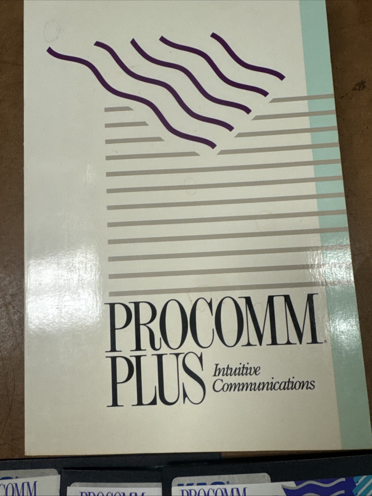 Procomm Plus Intuitive Communications Data Storm Classic, Complete