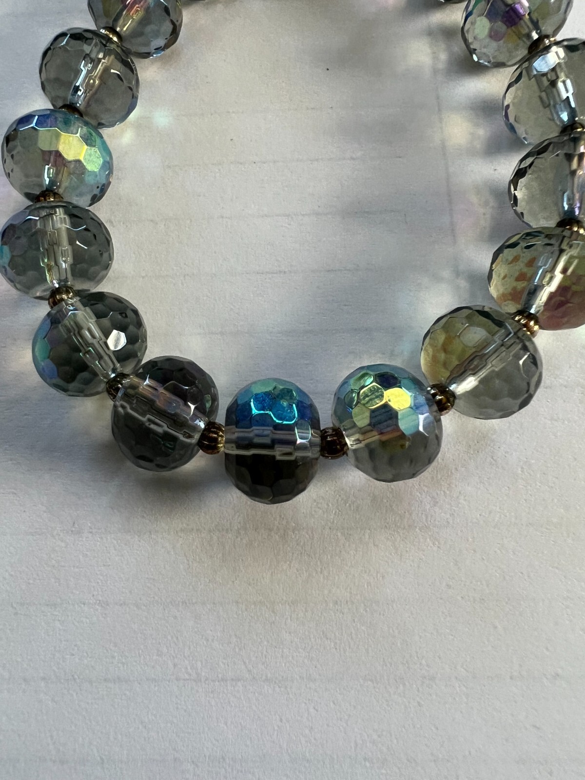 HANDCRAFTED IRIDESCENT BRACELET