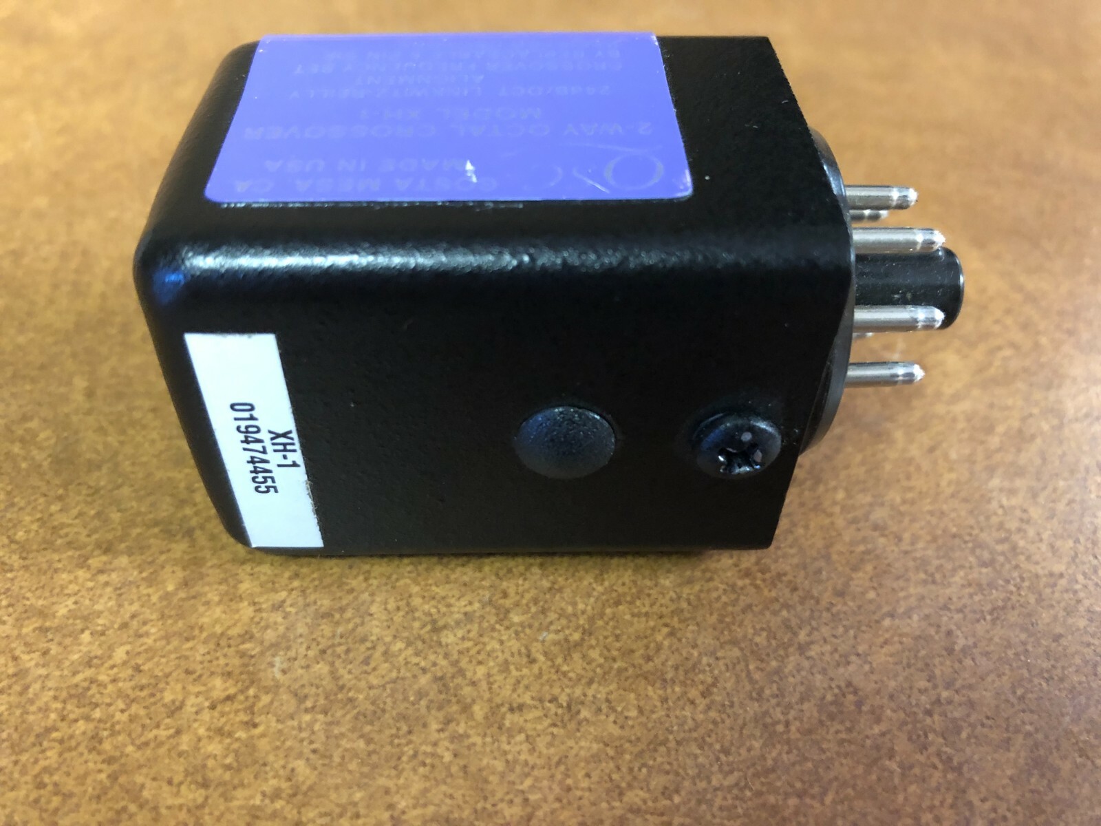 QSC XH-1 2-Way Octal Crossover 8 Pin Resistor