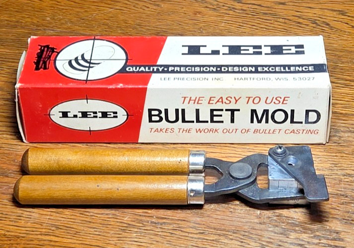 Lee Precision 1-Cavity Round Ball Bullet Mold .370 Diameter 76 Grain 370 RB