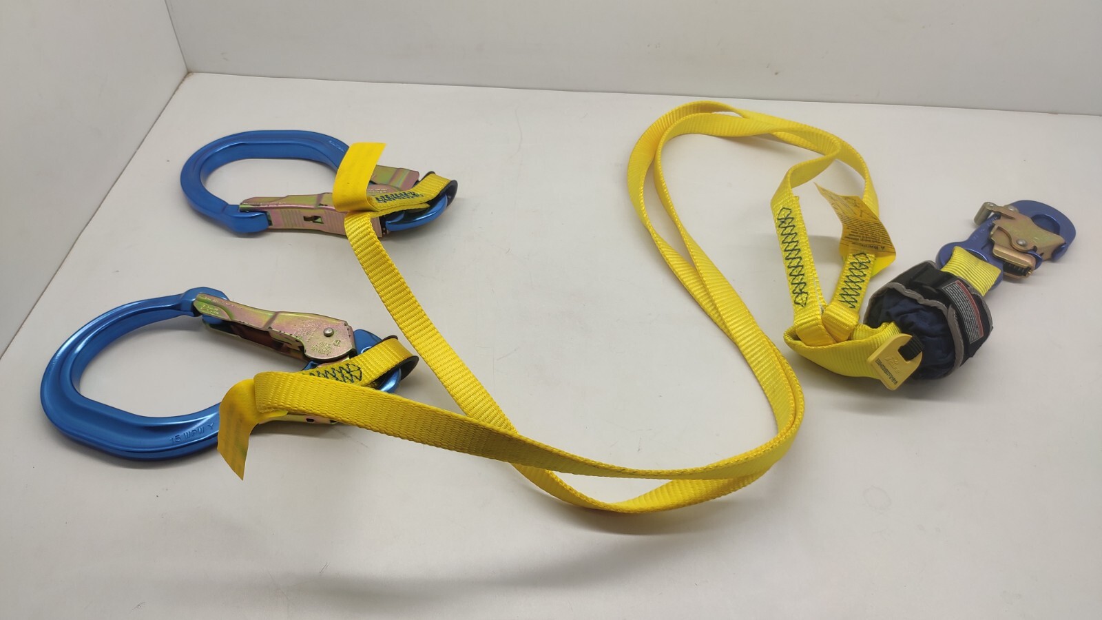 3M DBI SALA EZ STOP SHOCK ABSORBING SAFETY FALL LANYARD MODEL 1246021