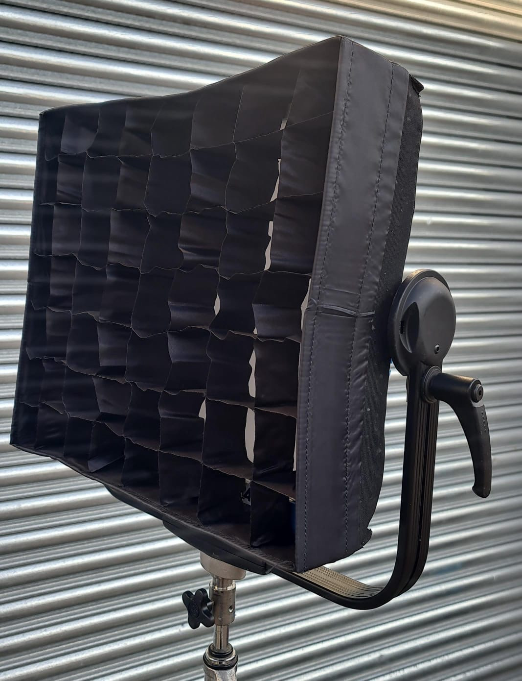 Egg Crate Honeycomb for Arri S30 skypanel
