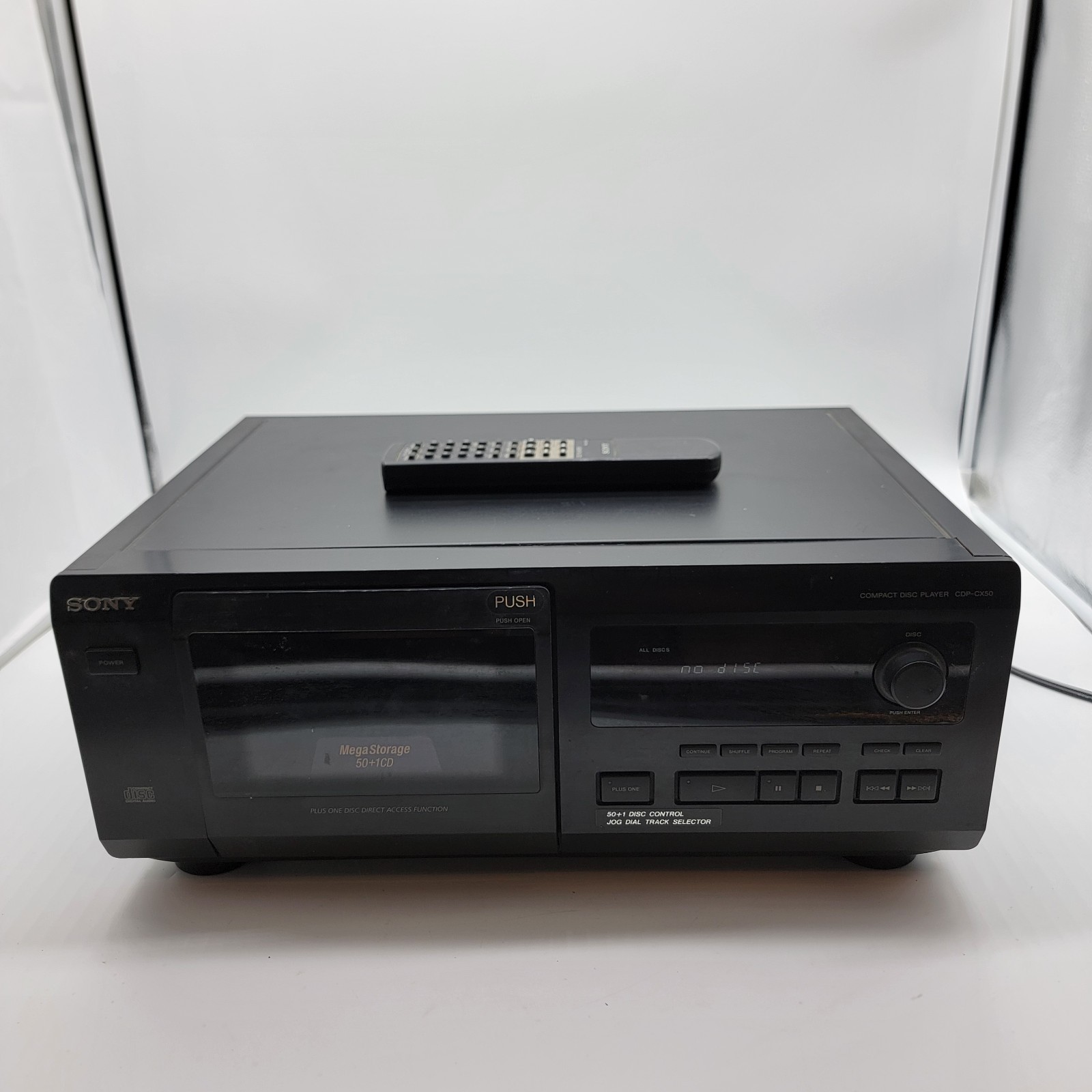 Sony CDP-CX50 50 Disc +1 CD Mega Storage Changer Player Carousel - With Remote!