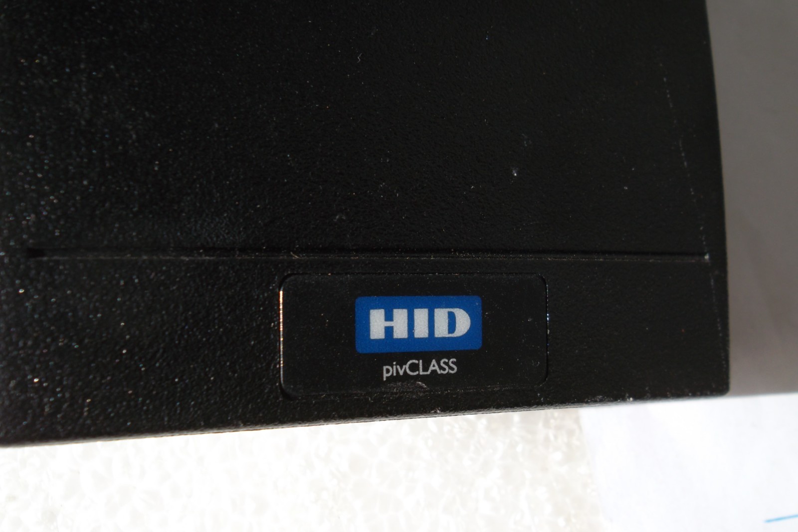 HID 920PHRNEK00004 pivCLASS SE RP40 Access Control Reader RP40EKNR w/BackPlate