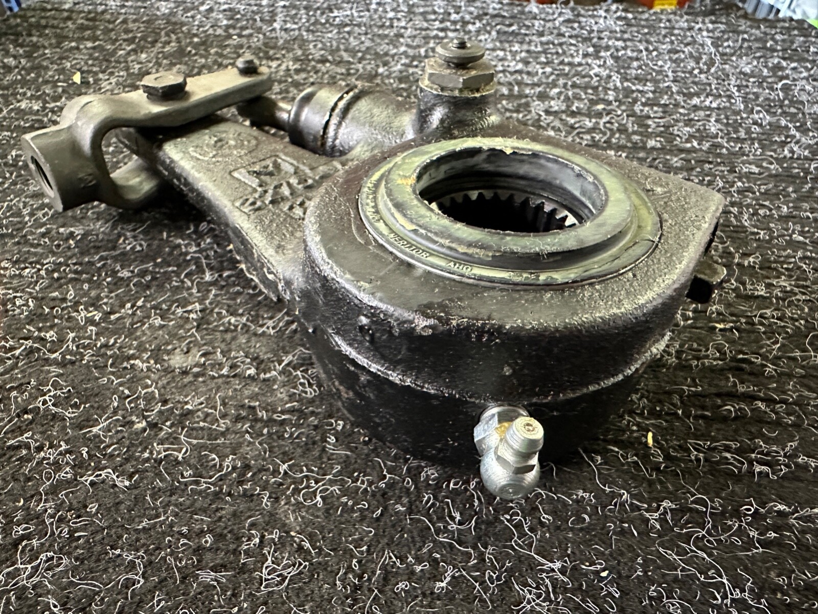 Meritor R802430 Automatic Slack Adjuster *NOS* AY-ASA-1.50-28