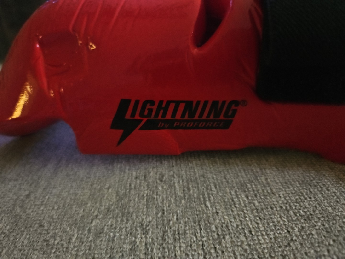 Kids ProForce Lightning Karate Sparring Gloves S - Red Knuckle