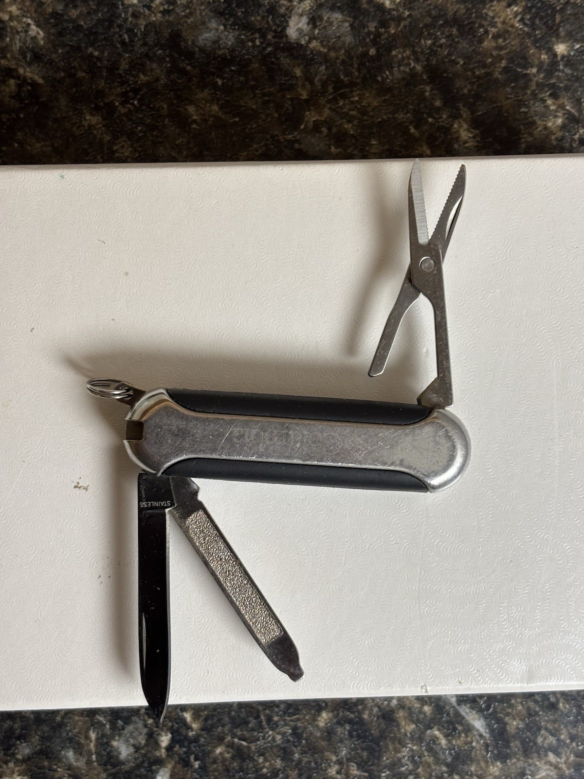 Columbia Multi-Function Pocket Tool- Knife - Scissors