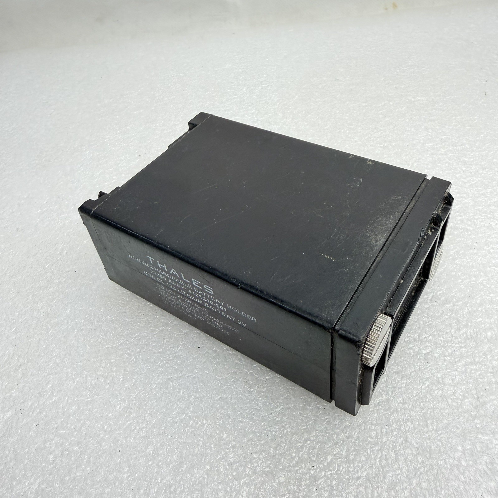 Used Thales Defense Non-Rechargeable Battery Holder 4101240-501 6160-01-487-1151