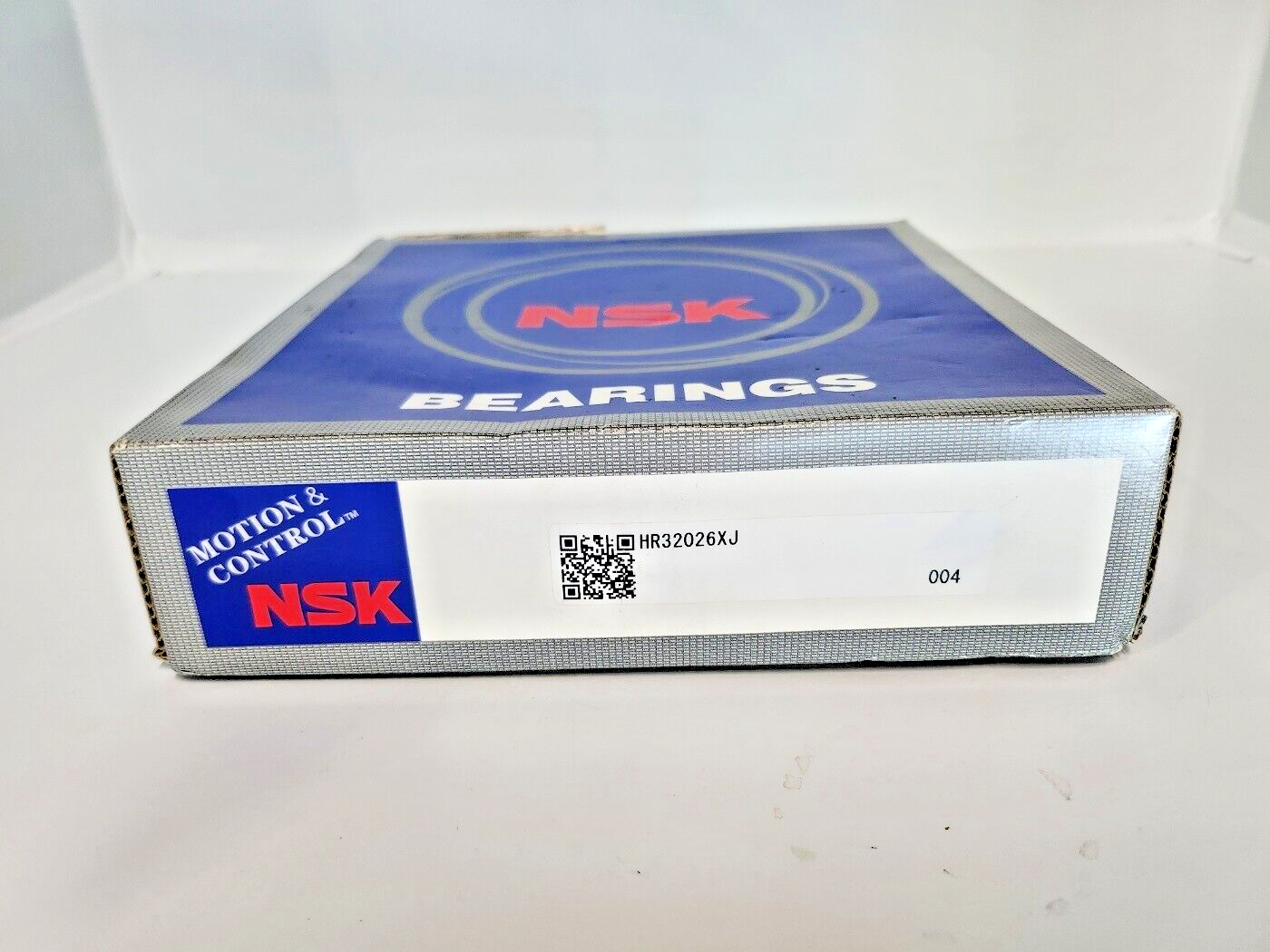 NSK BEARINGS HR32026XJ