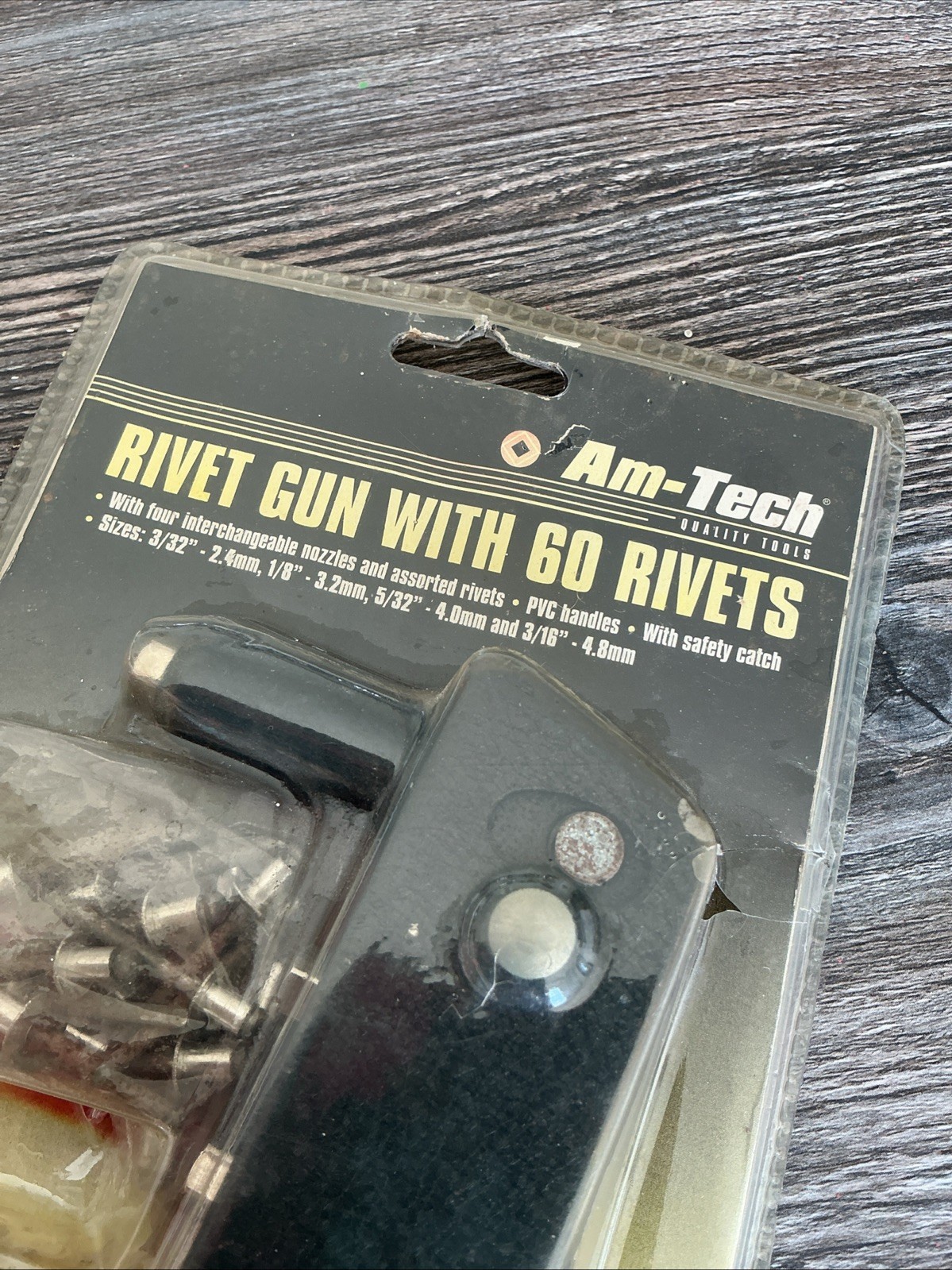 Amtech B3400 Rivet Gun Set with 60 Rivets