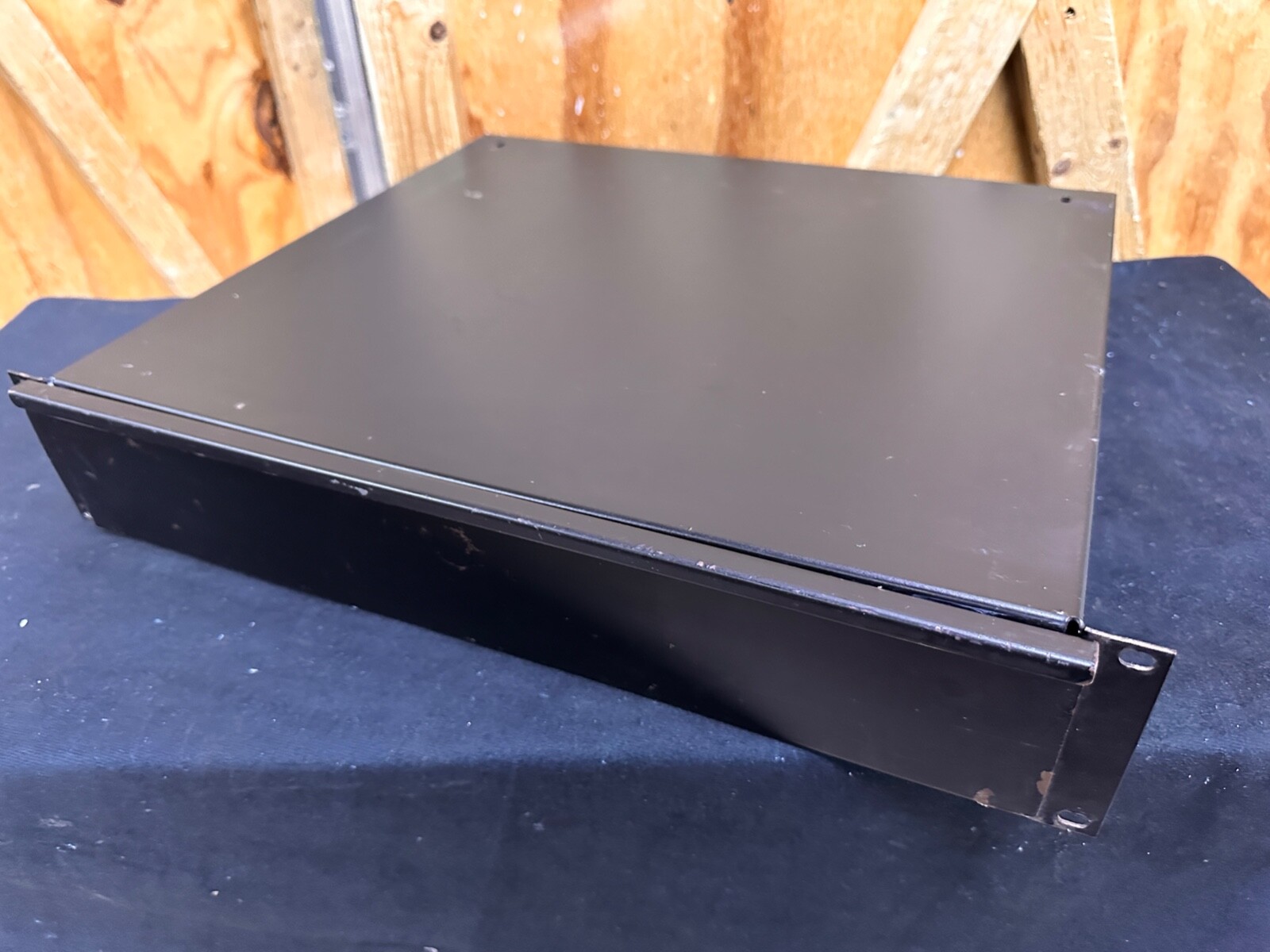 Middle Atlantic 2U Two Space Rack Drawer - 14" Depth