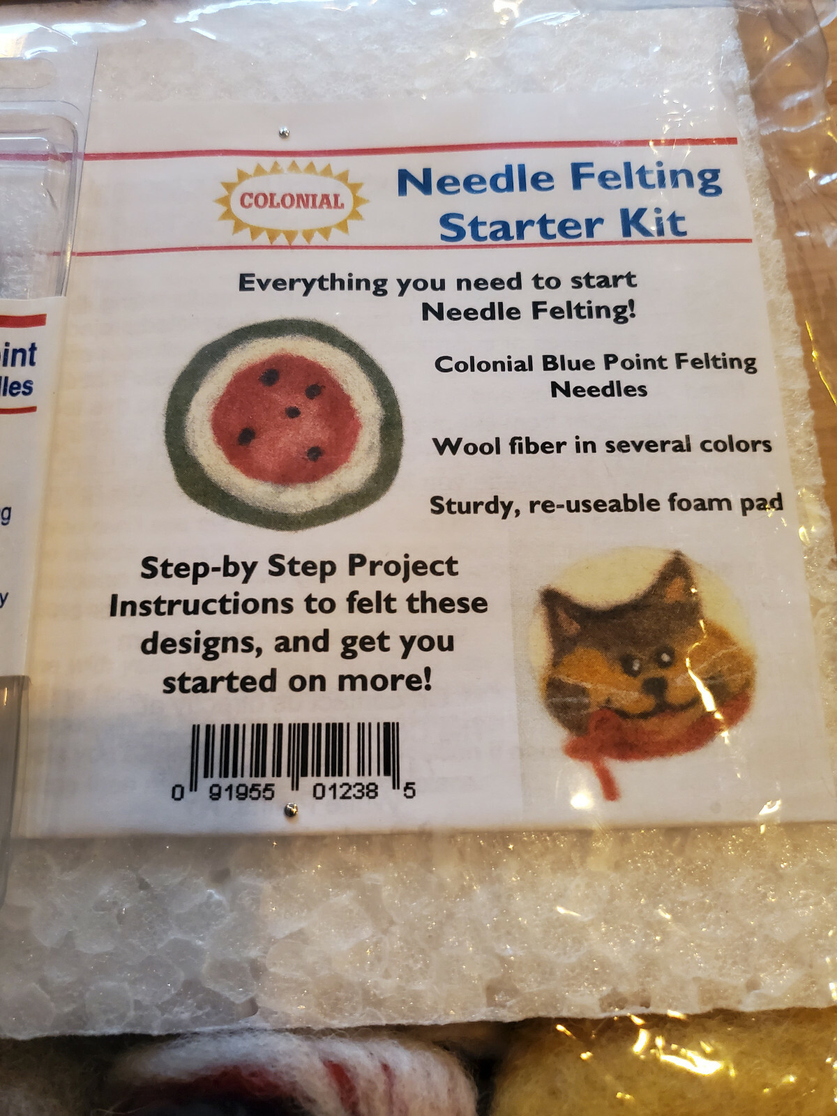 NEW, Cat Face, Colonial Needle Needle Felting Starter Kit