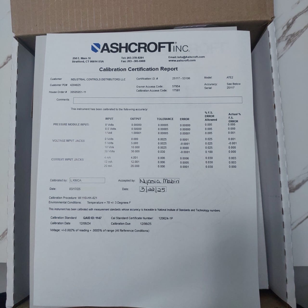 ASHCROFT ATE-2 HANDHELD PRESSURE CALIBRATOR With System Protection Modules