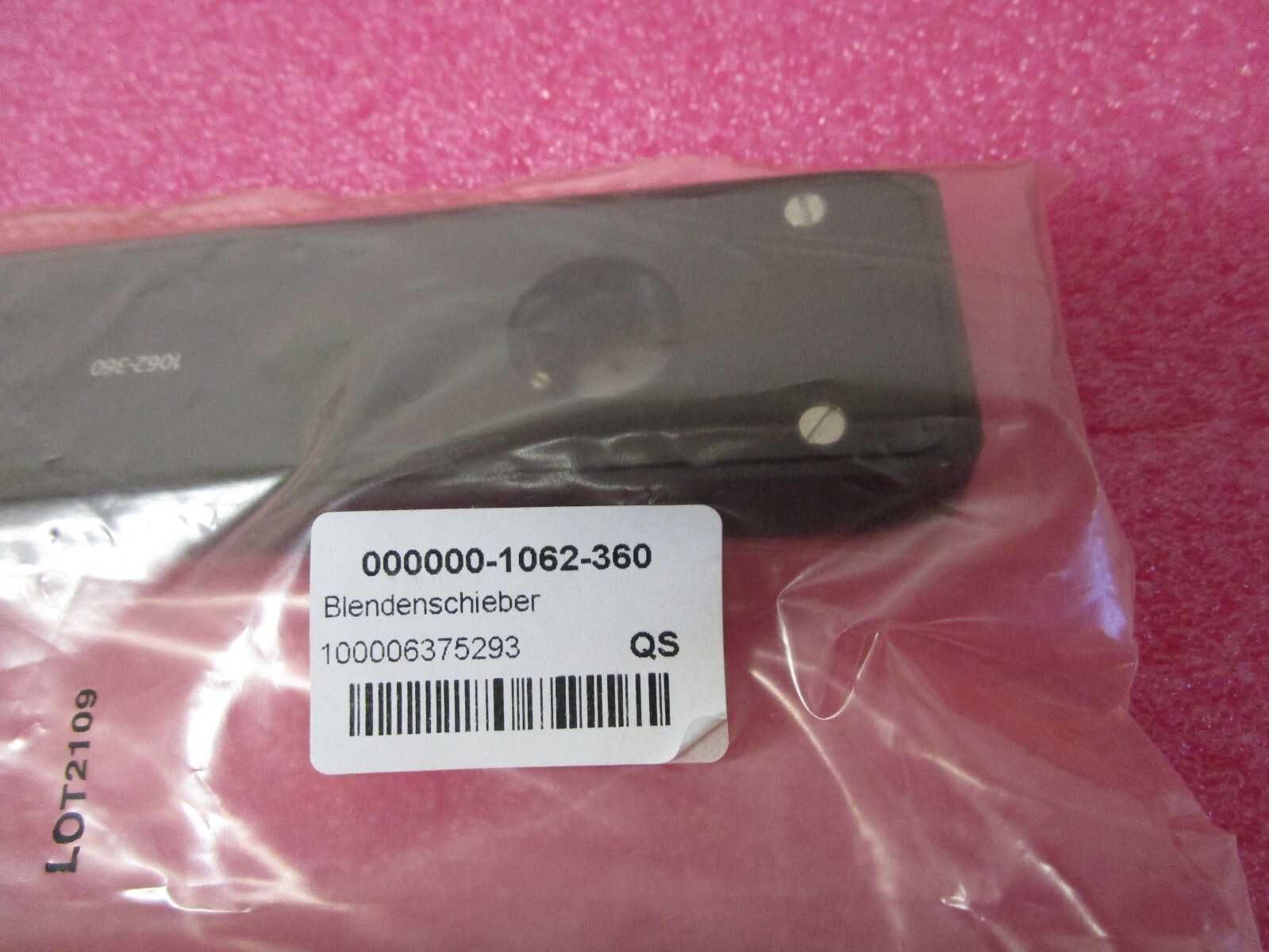 NEW Opened Box! Qty (2) ZEISS Microscope Iris Stop Slider for Incident-Light Eq