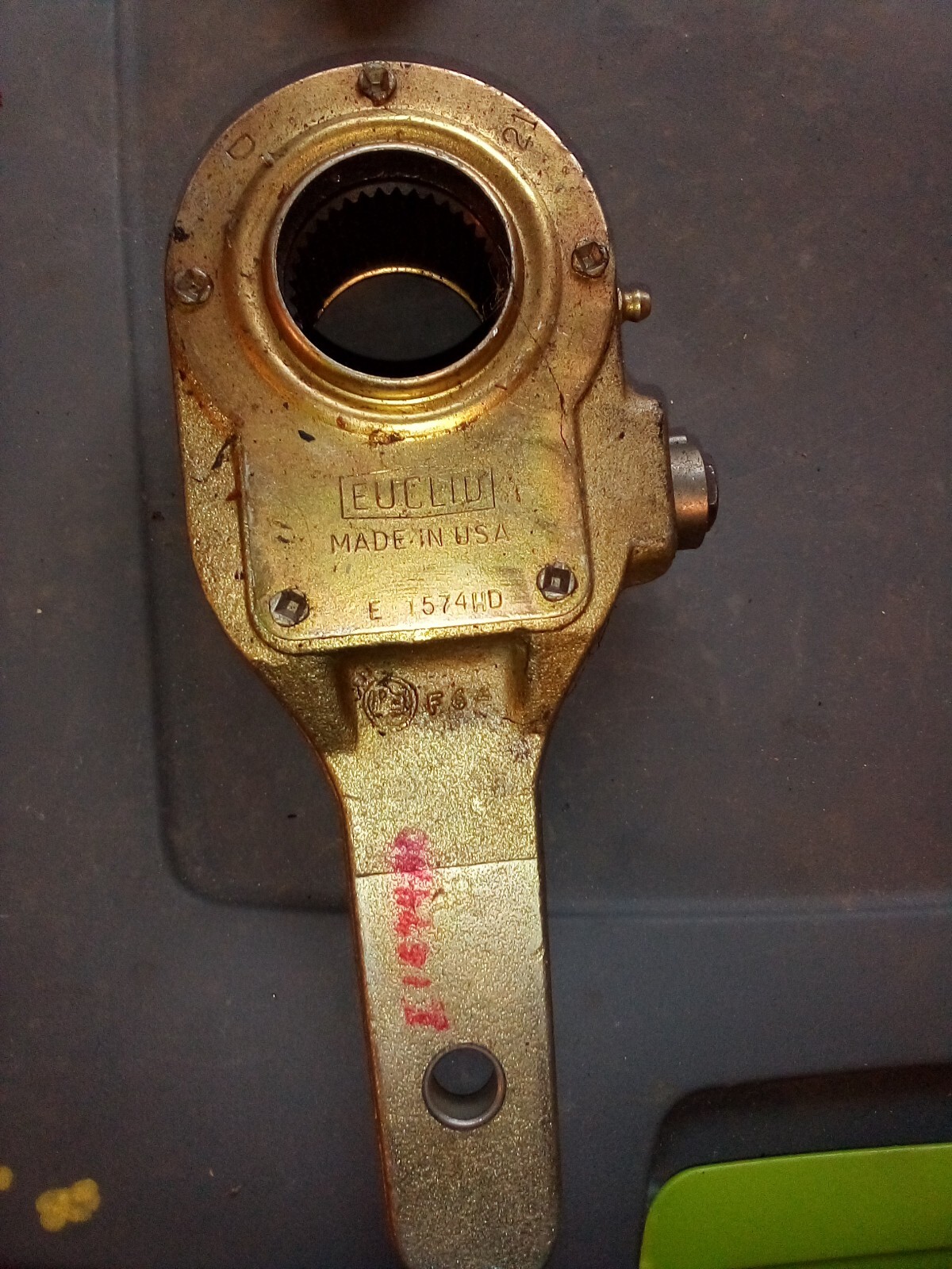 New Euclid 1574HD 1-Hole Manual Slack Adjuster 1-5/8" 37-Spline 10-379