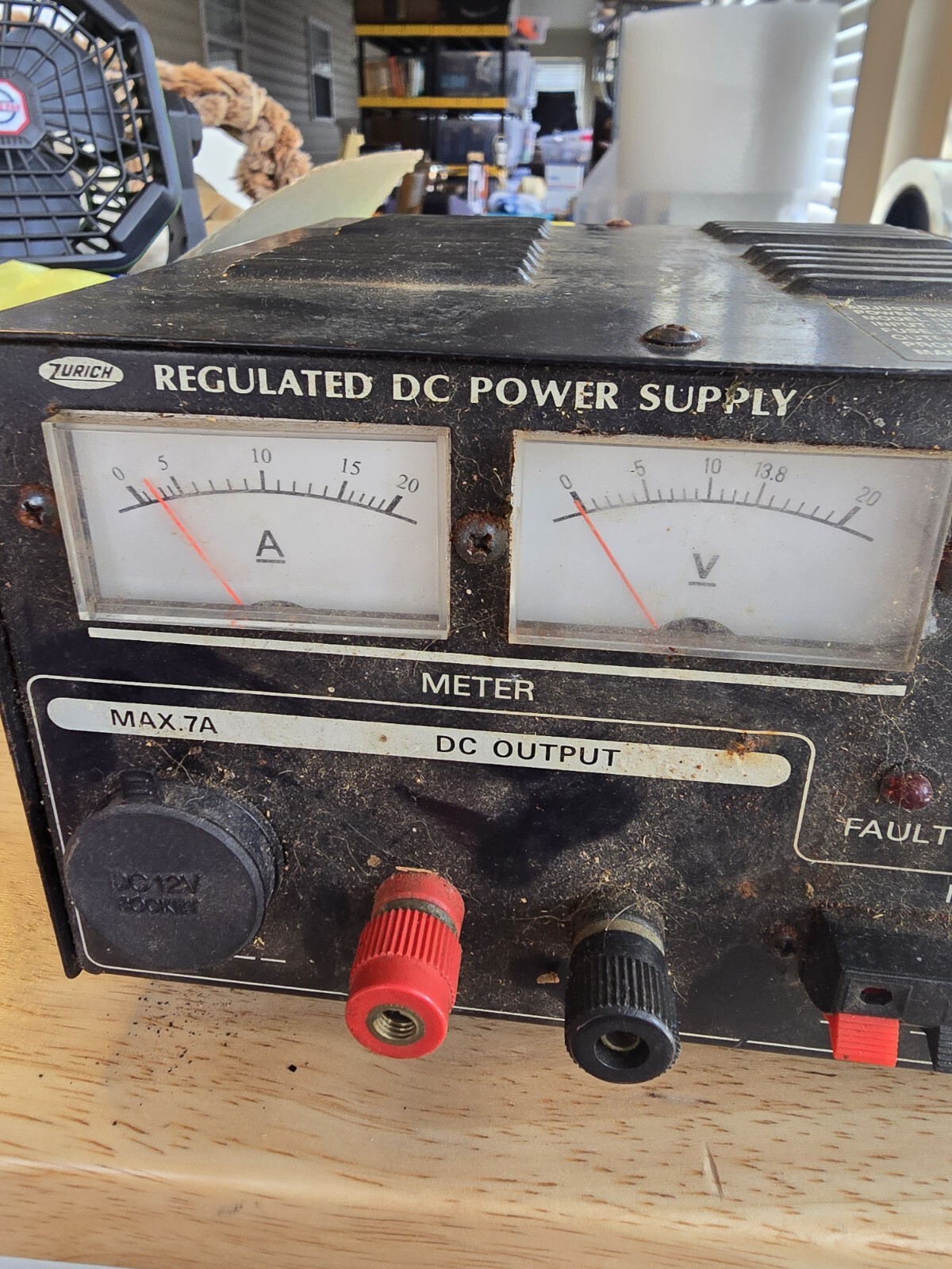 Zurich Regulated DC Power Supply APS 715 Untested As Is