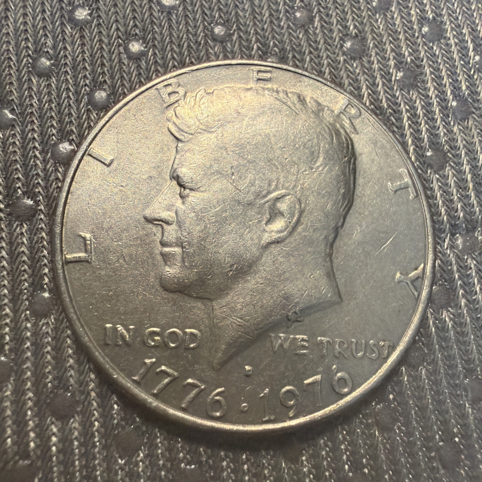 1776-1976 D Bicentennial Half Dollar, FILLED MINT MARK Error and missing letter