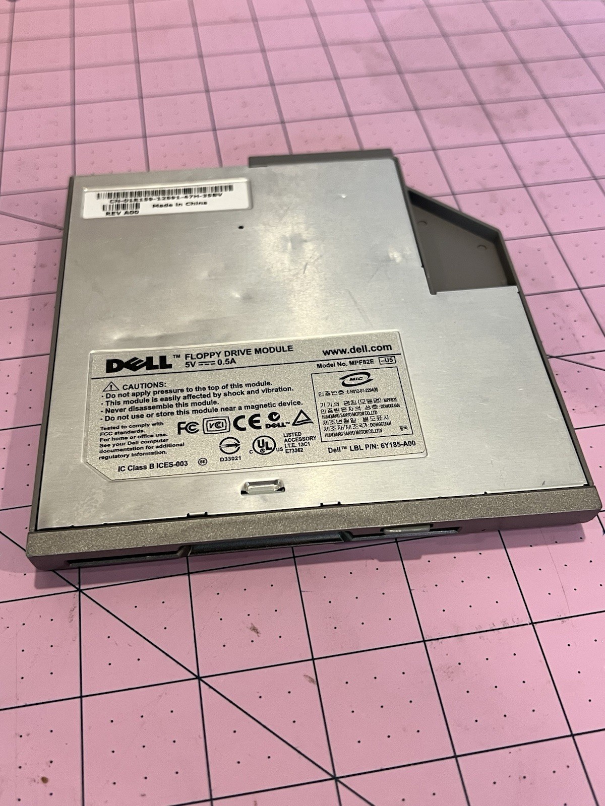 Dell CN-0Y6933-12591-65S-1D0F Floppy Disk Drive Tested MPF82E 3.5” OEM Laptop