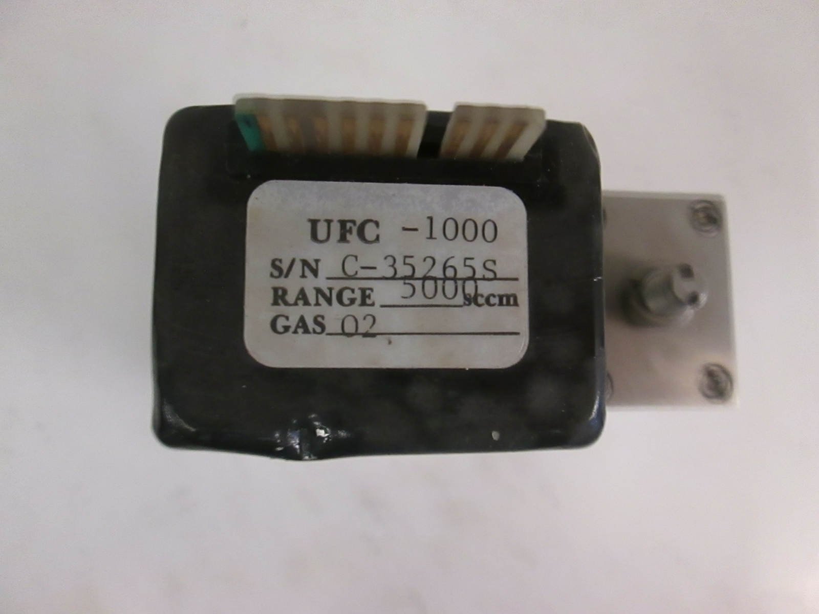 Unit UFC-1000 Mass Flow Controller MFC, O2, 5000 SCCM
