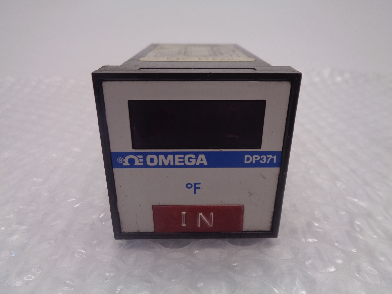 OMEGA DP371-JF3 TEMP THERMOMETER NSNP