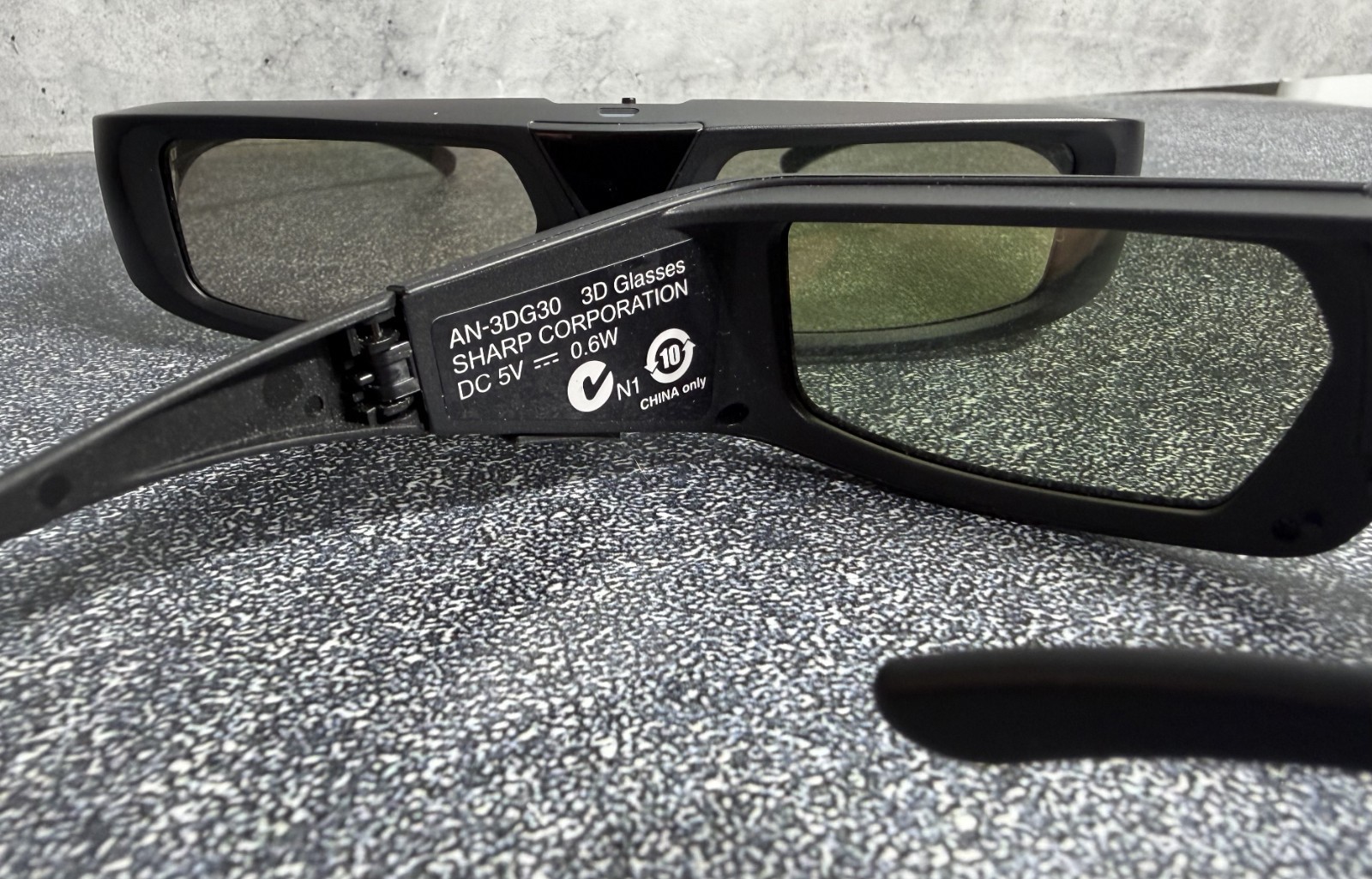 2x Sharp 3D Glasses AN-3DG30 Active 3D Glasses Compatible with Sharp 3D TVs