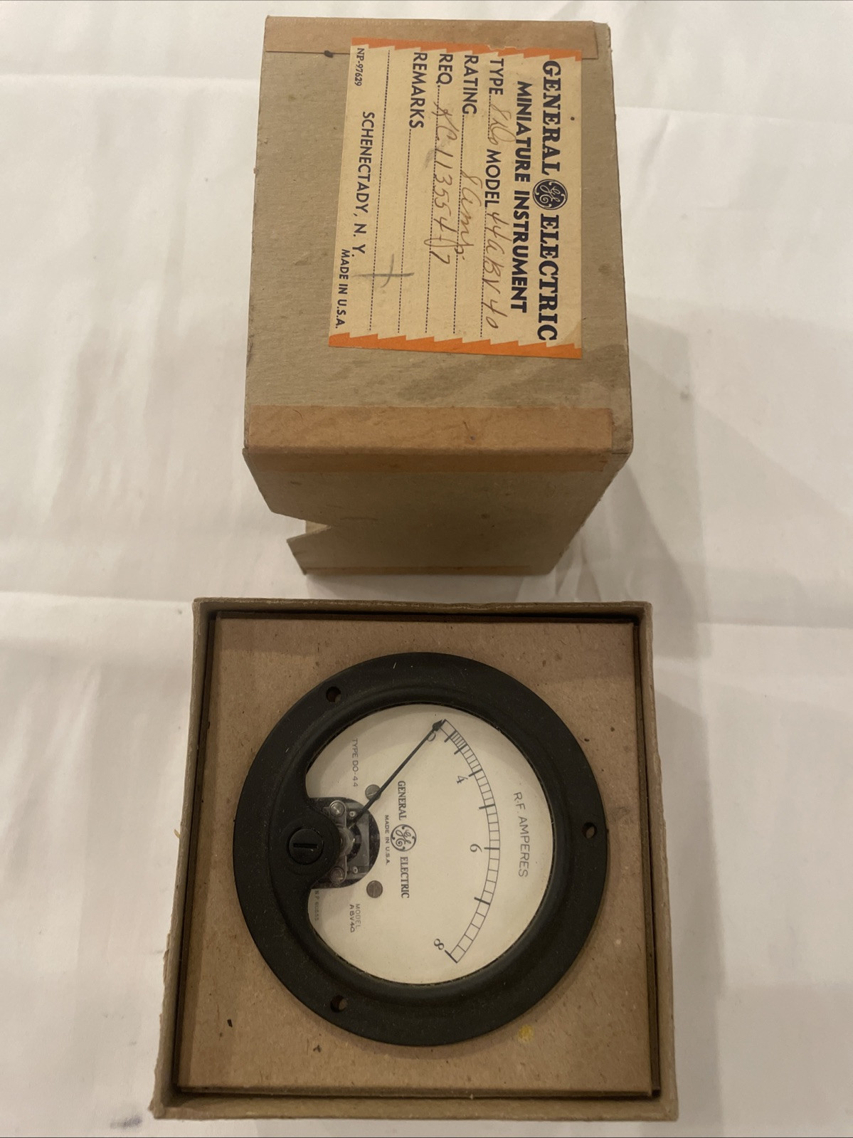 Vintage GE General Electric DO-44 ABV40 NP 60555 R-F Amperes BRAND NEW