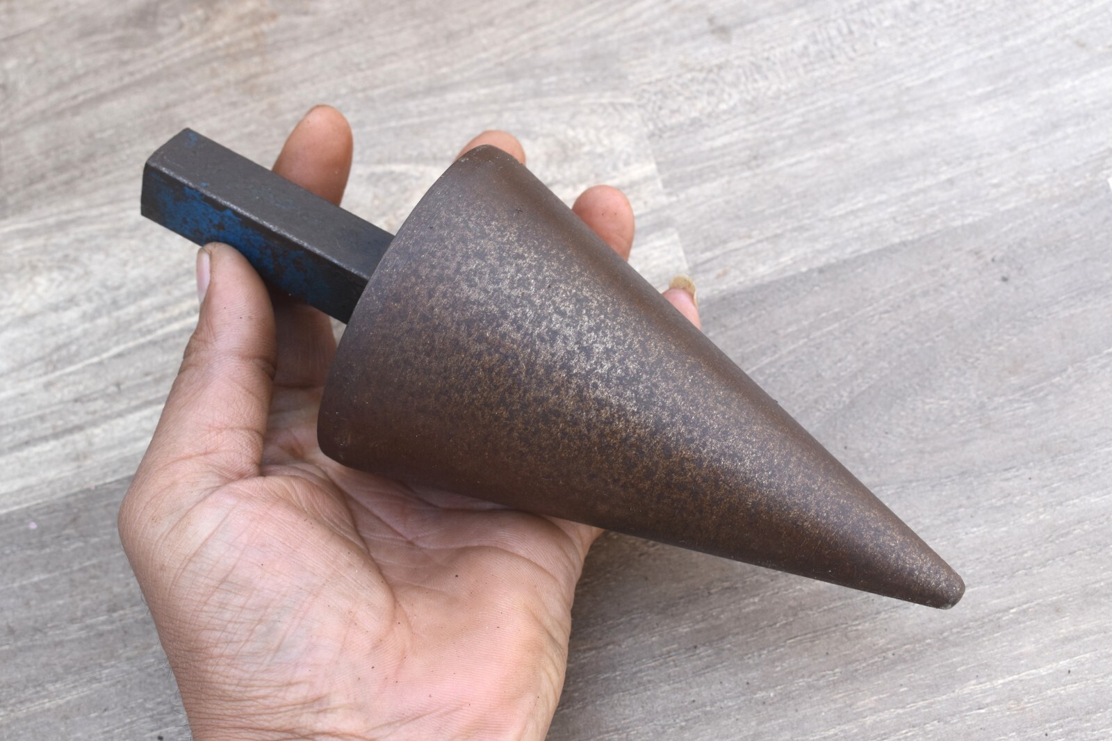 Vintage gunsmith blacksmith tinsmith hardy Cone handmade Iron anvil 67 oz