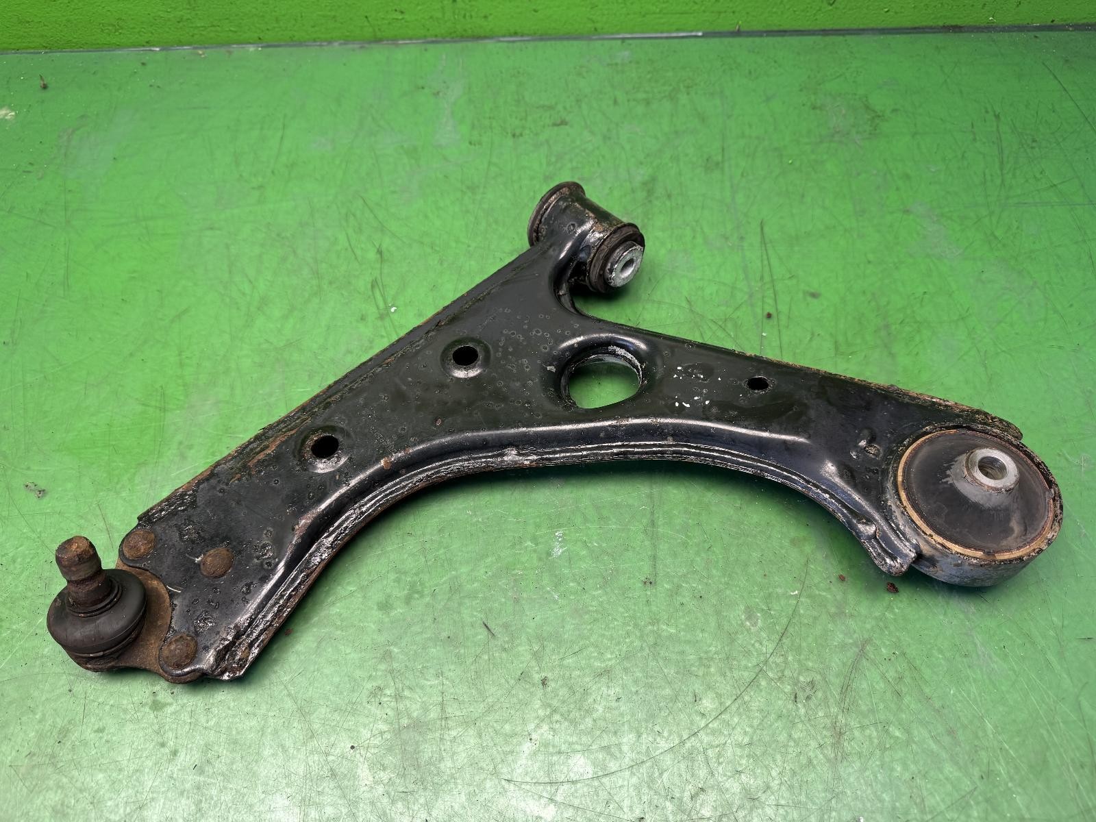 VAUXHALL CORSAVauxhall / Opel: Corsa D (2006–2014) 51895366