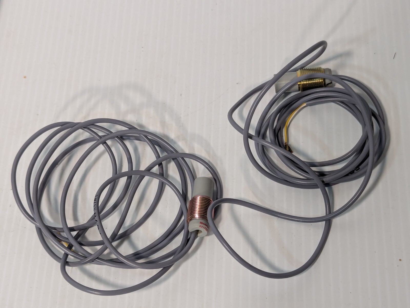 NEW Honeywell 921FS5-G Microswitch Proximity Sensor - Free Shipping