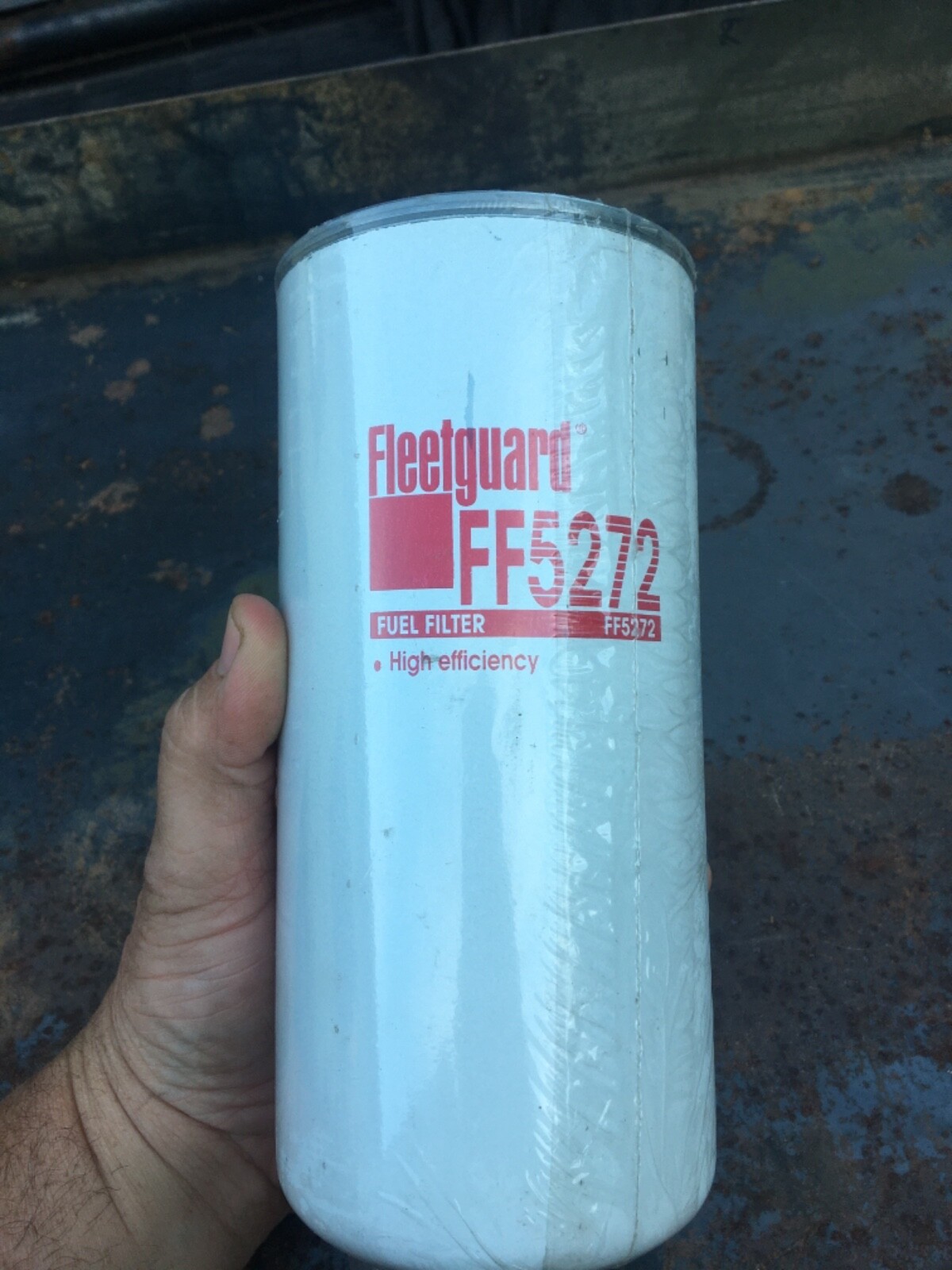 Fleetguard FF5272 Fuel Filter Free Shipping