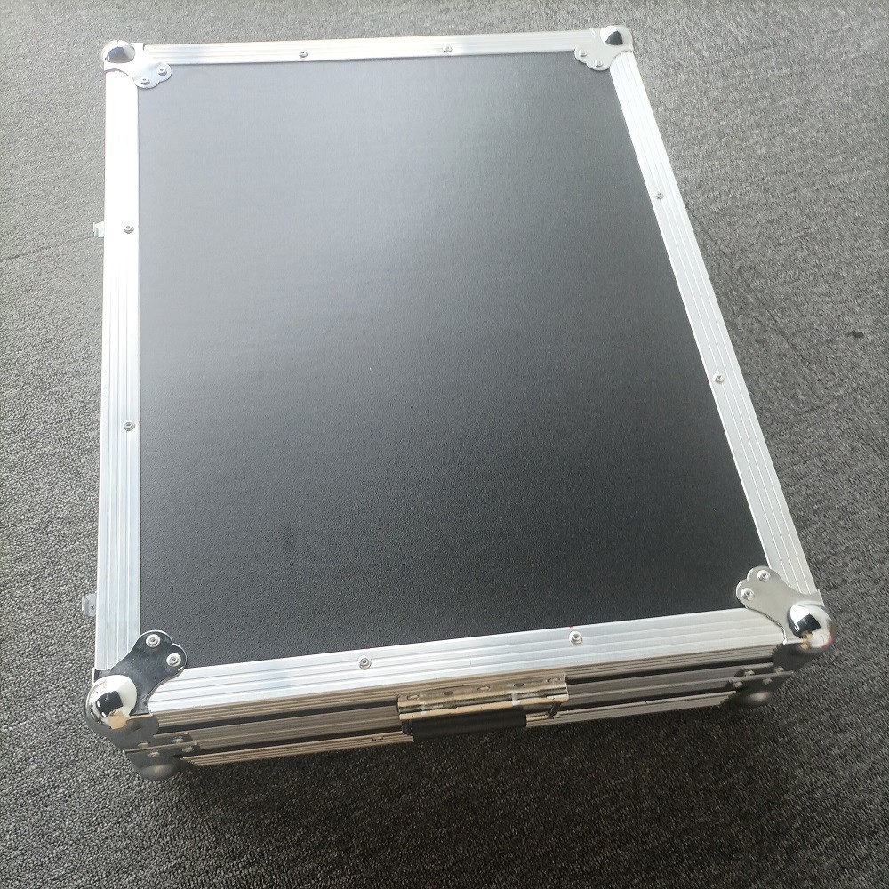 Fader Wing Console with Fligth Case Stage Lights Controller DMX for MA2