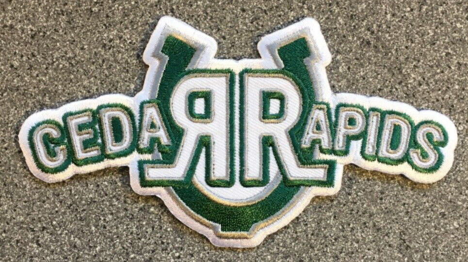 CEDAR RAPIDS ROUGHRIDERS USHL HOCKEY MINORS VINTAGE 4 7/8" ALTERNATE TEAM PATCH